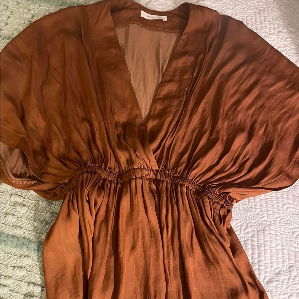 Ladies size Small blouse (106)